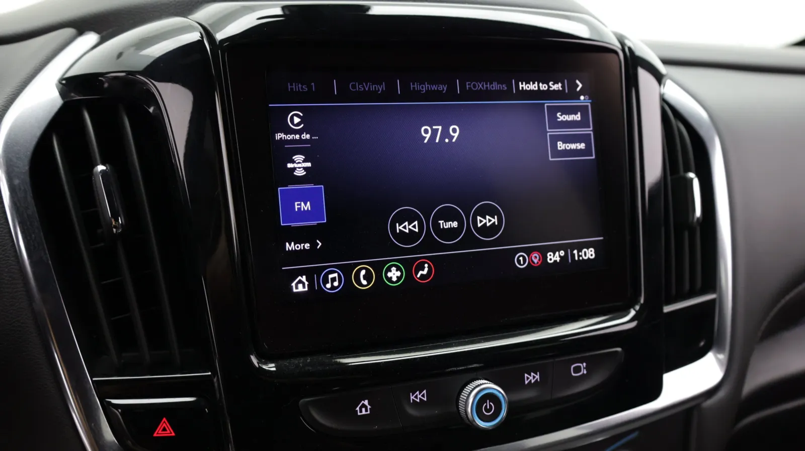 Chevrolet Traverse photo 21