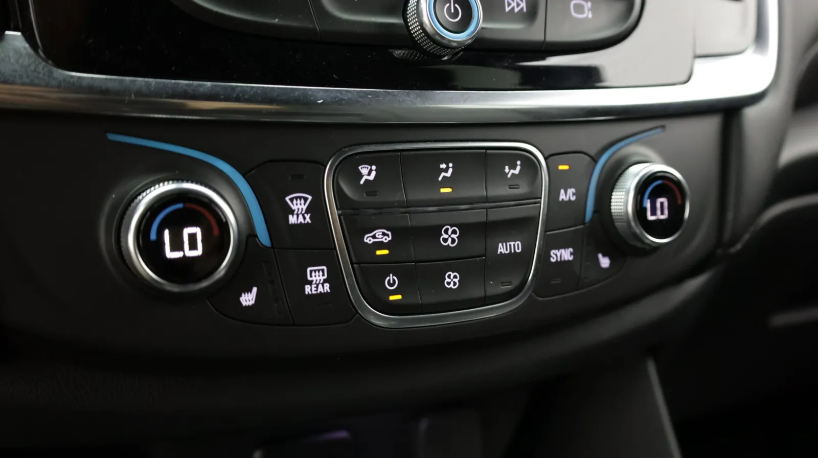 Chevrolet Traverse photo 20
