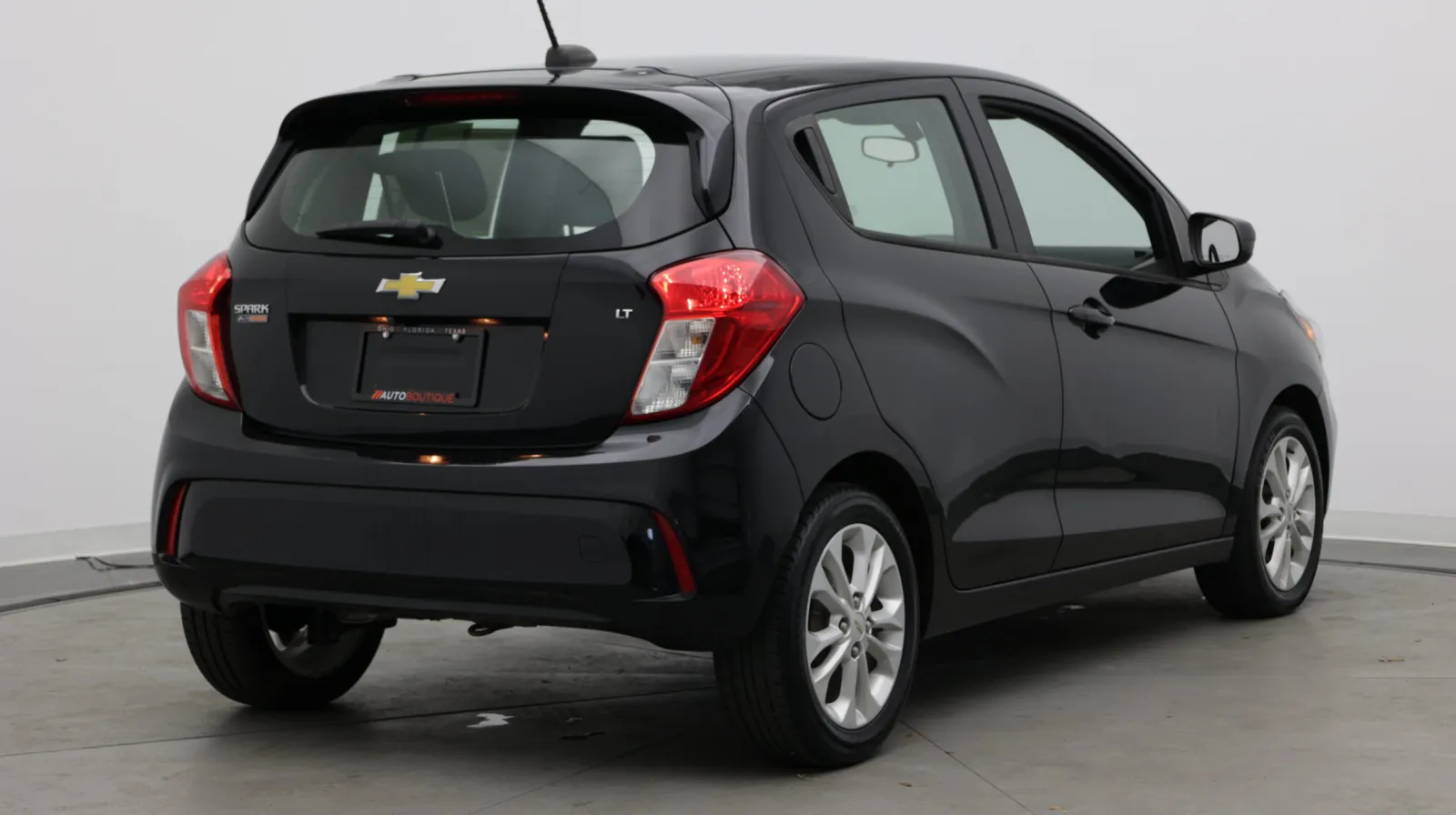 Chevrolet Spark photo 7
