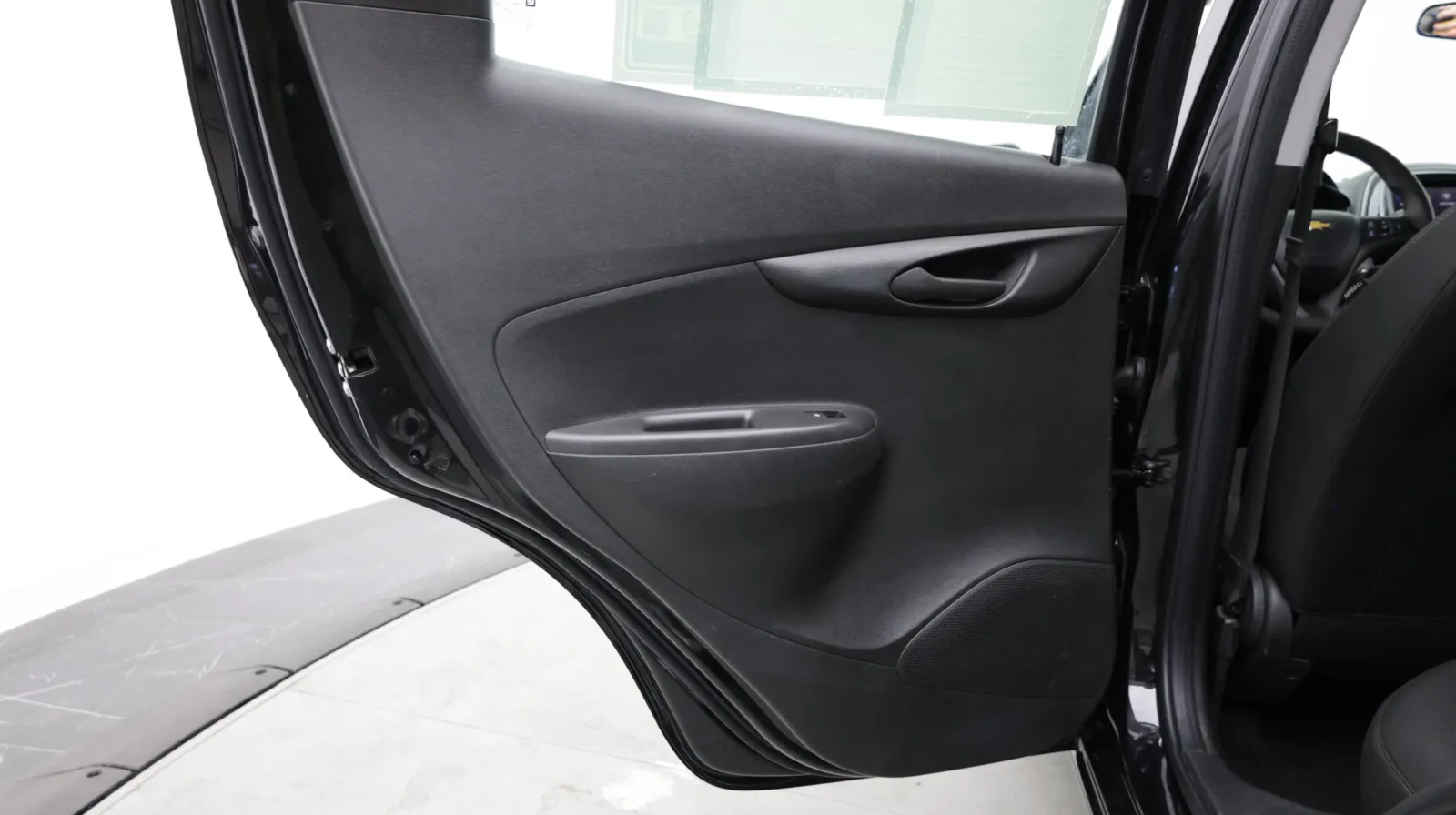 Chevrolet Spark photo 26