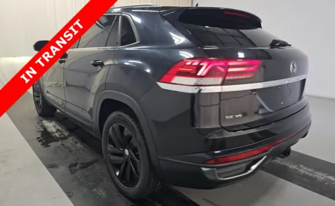 More photos of 2022 Volkswagen Atlas Cross Sport 3.6L V6 SE w/Technology at Auto Boutique Florida, FL