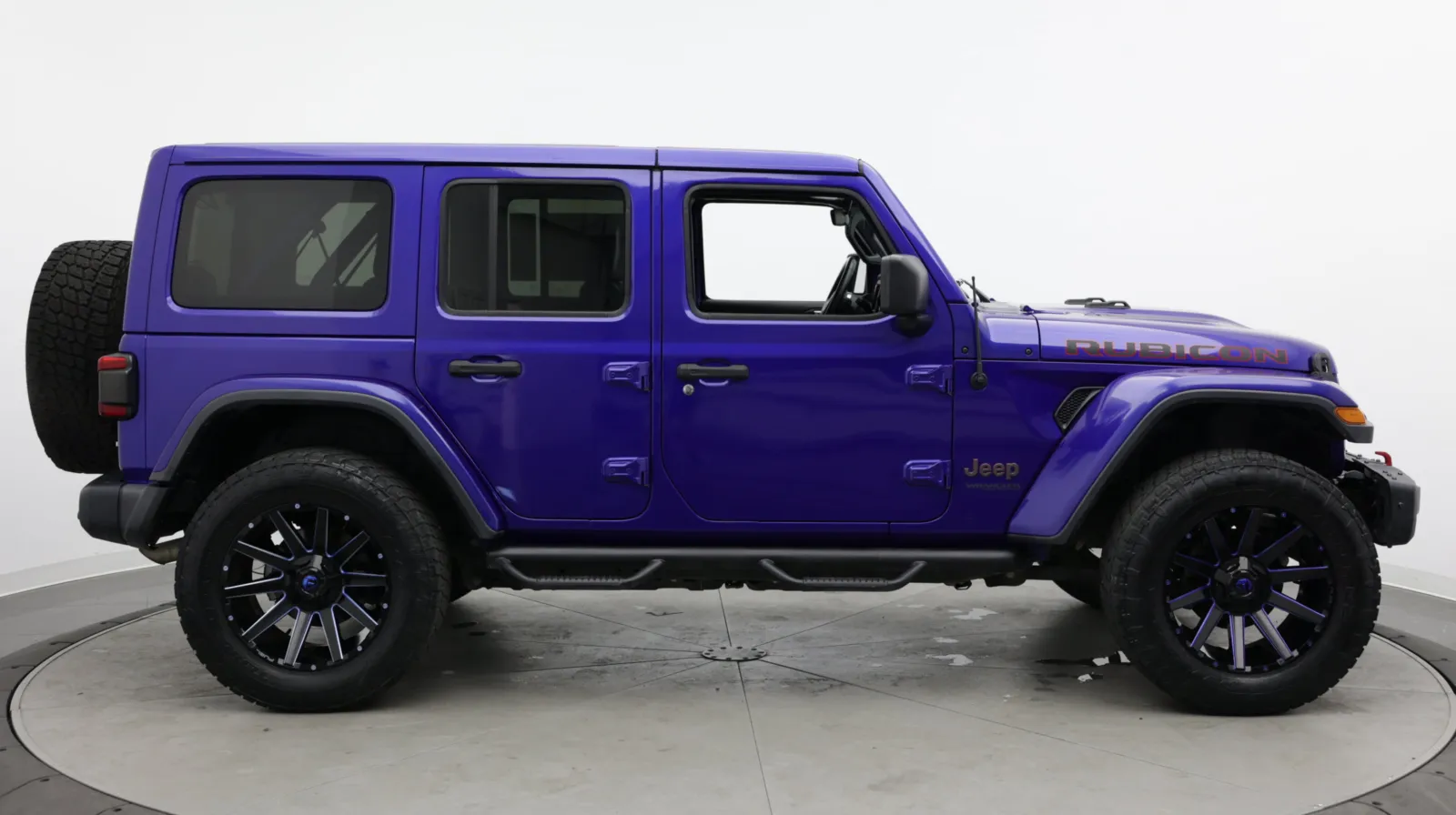 Jeep Wrangler photo 8
