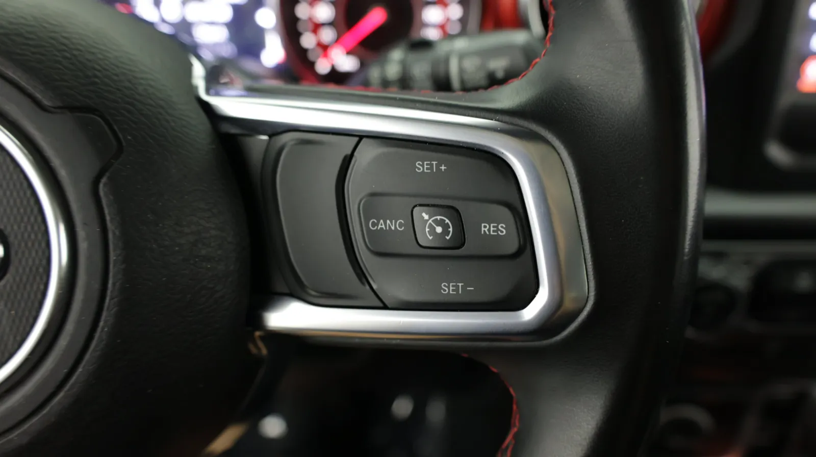 Jeep Wrangler photo 23