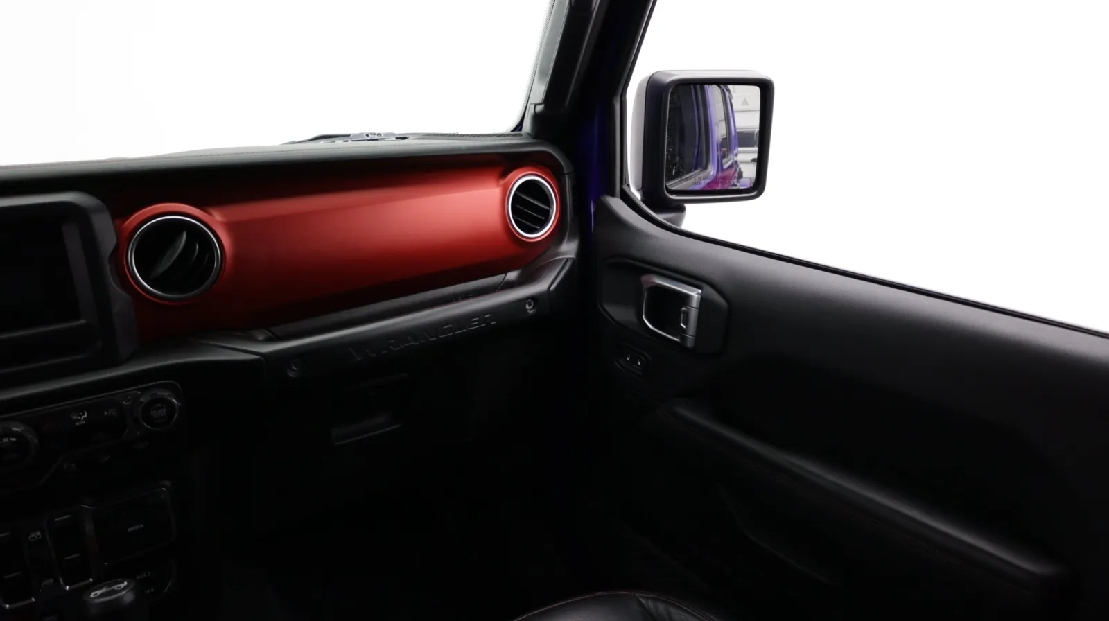 Jeep Wrangler photo 32