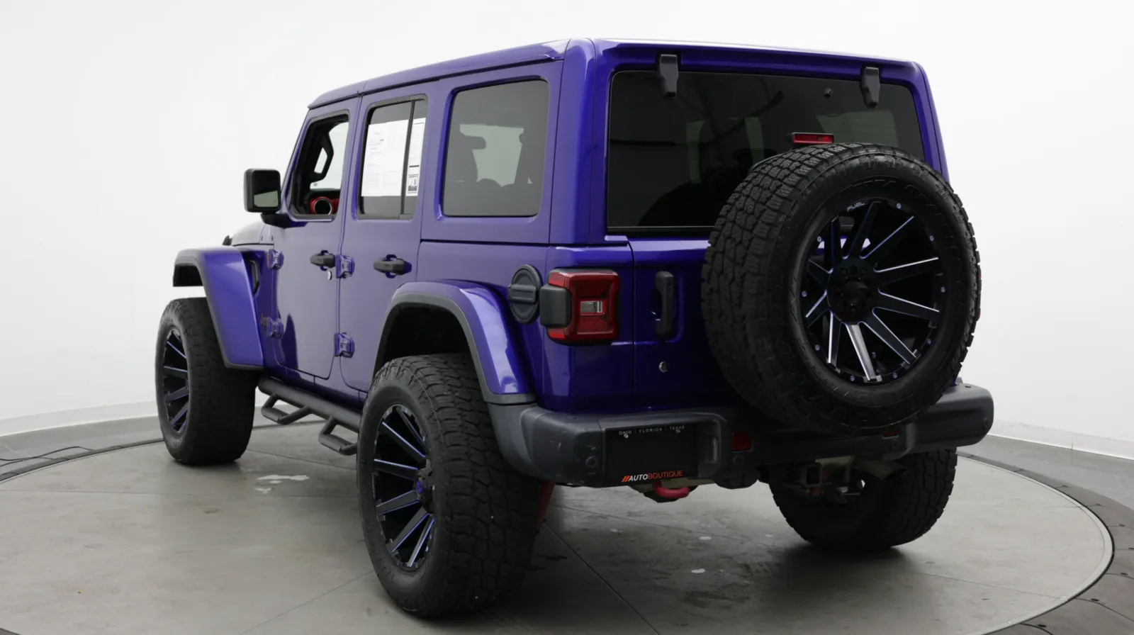 Jeep Wrangler photo 5