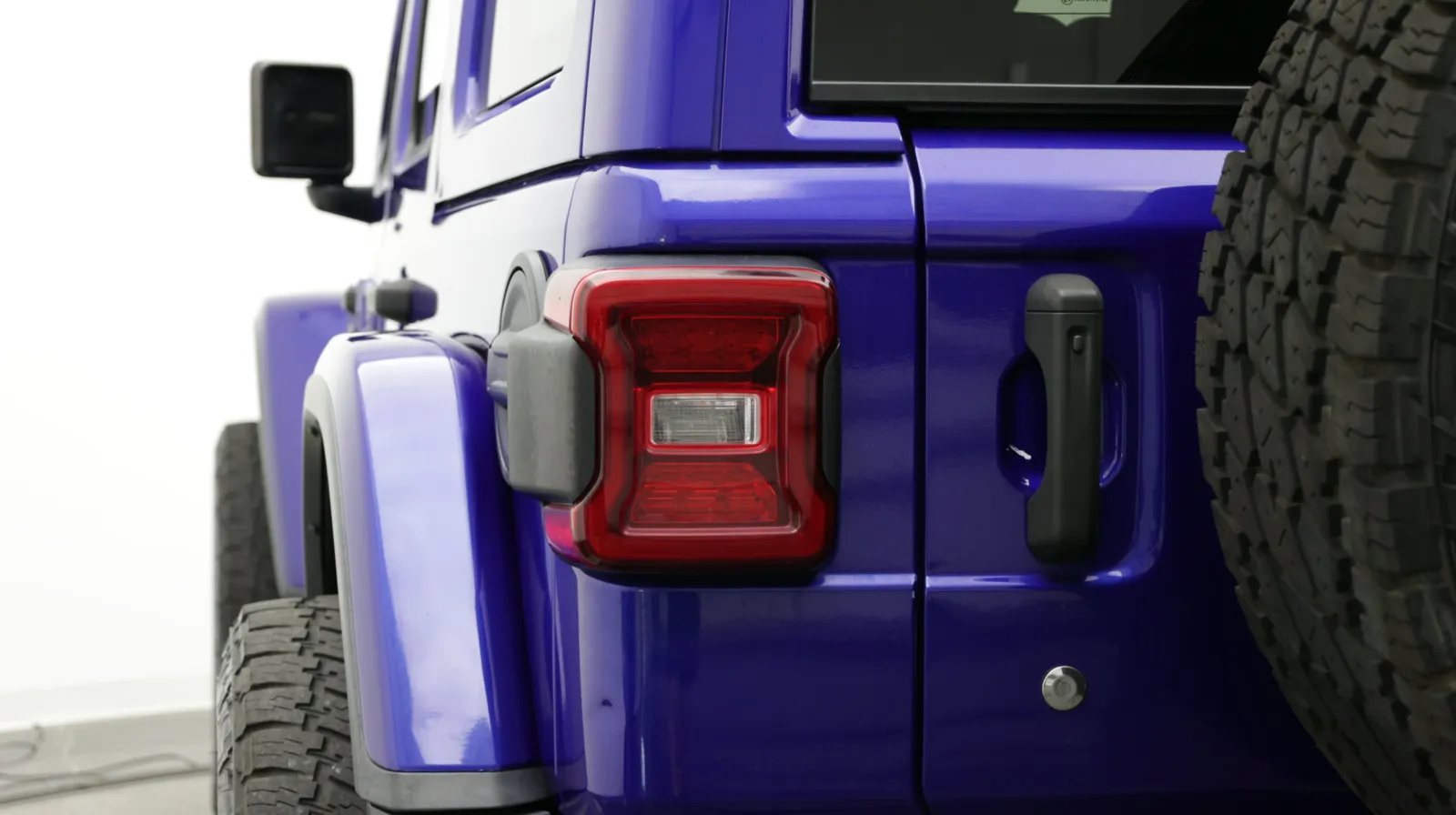 Jeep Wrangler photo 10