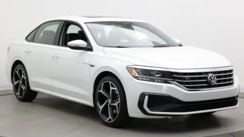 Another view of 2022 Volkswagen Passat 2.0T R-Line for sale in Jacksonville, FL at Auto Boutique Florida