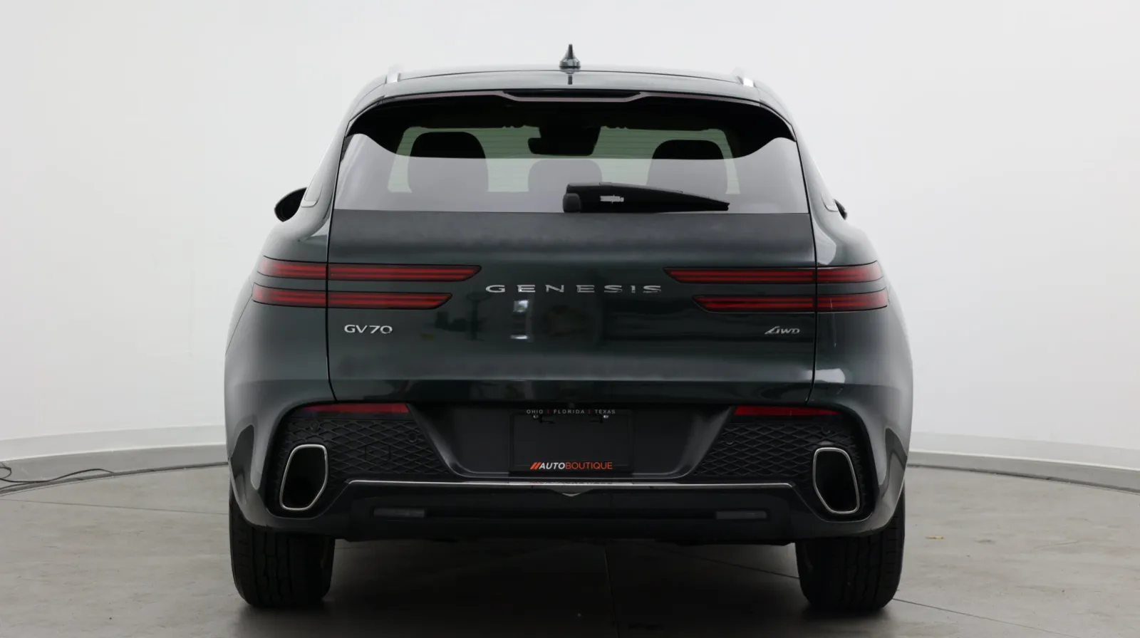 Genesis GV70 photo 7