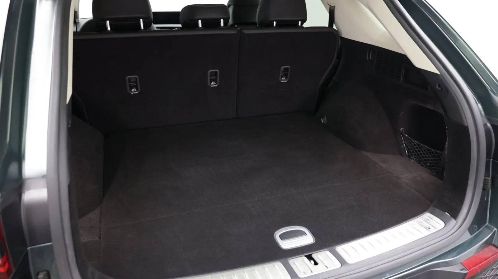 Genesis GV70 photo 33
