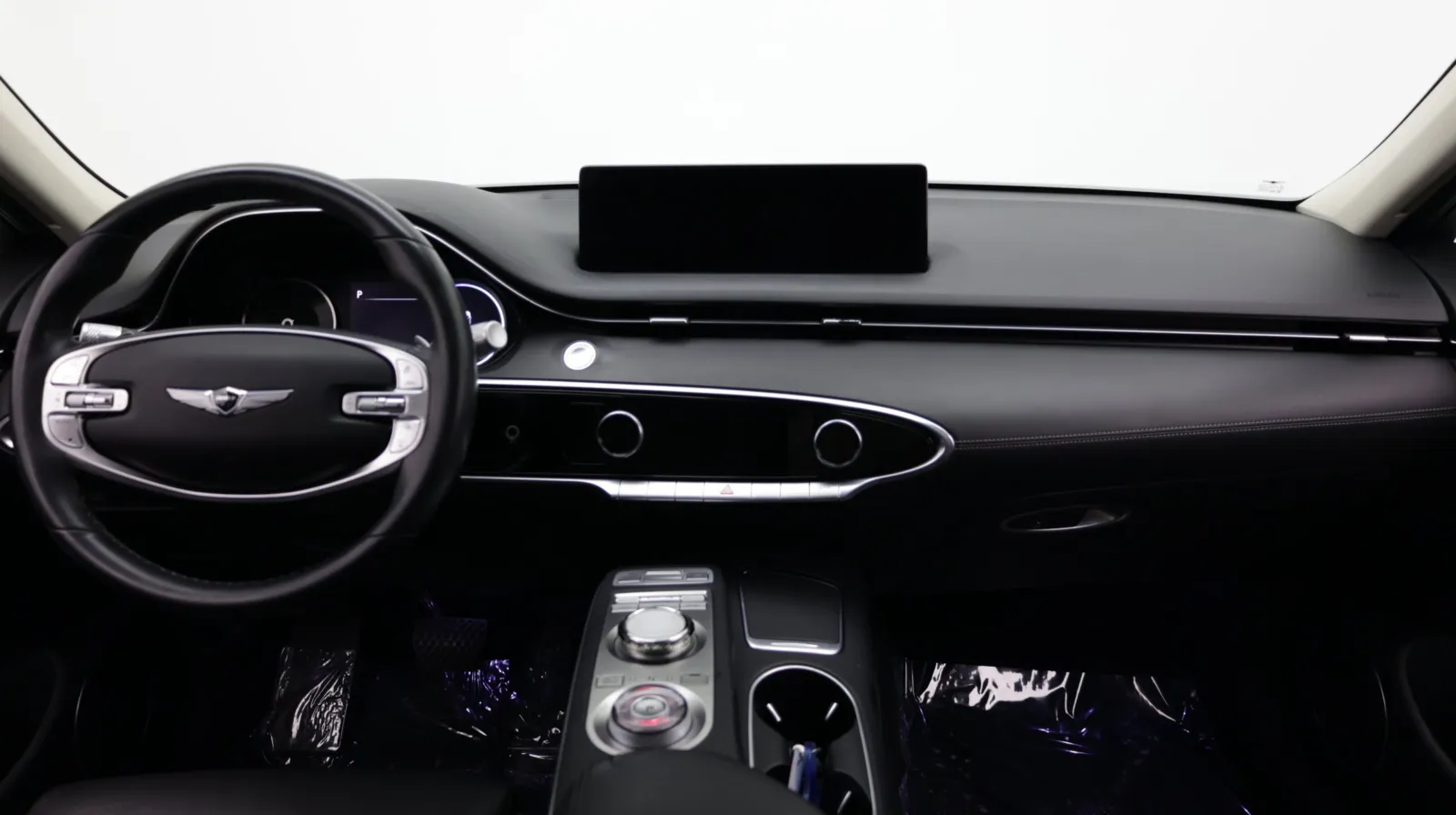 Genesis GV70 photo 31