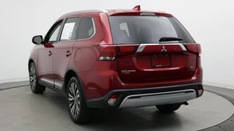 More photos of 2020 Mitsubishi Outlander SEL at Auto Boutique Florida, FL