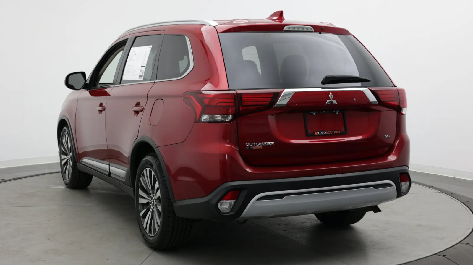 Mitsubishi Outlander photo 5