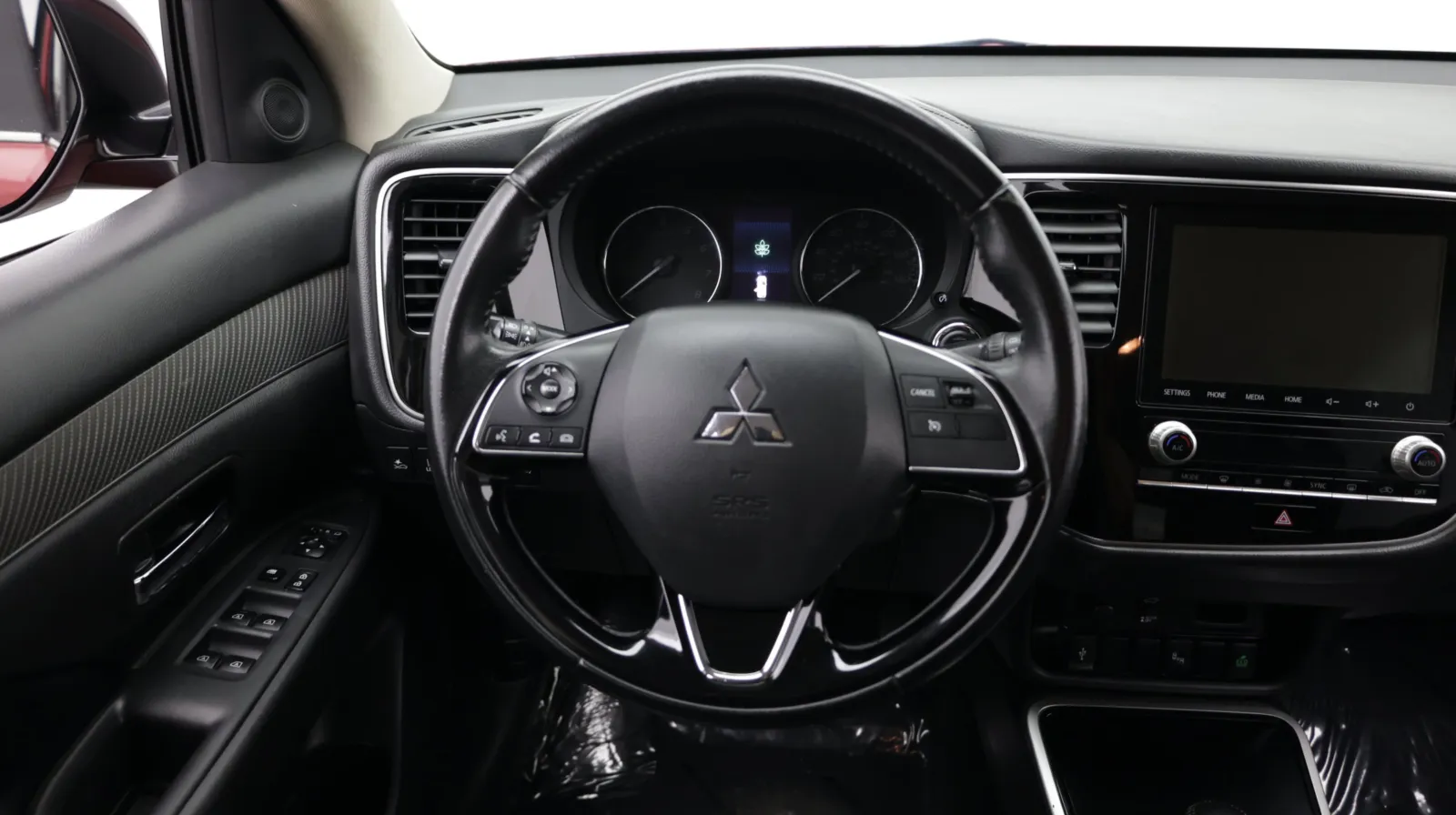 Mitsubishi Outlander photo 28