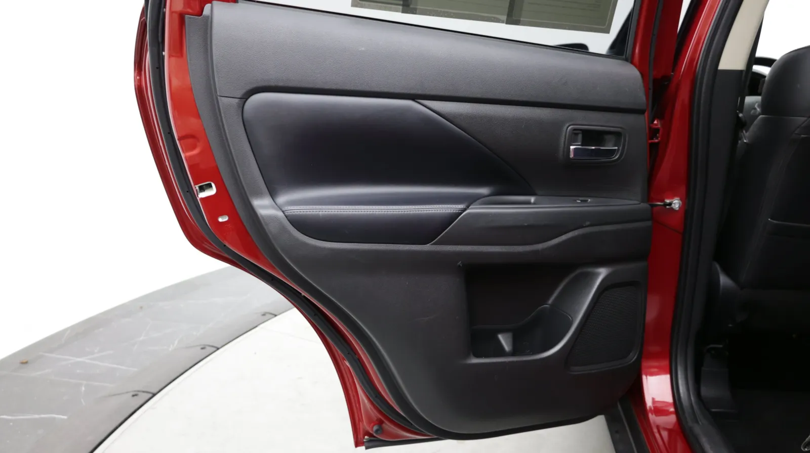 Mitsubishi Outlander photo 27