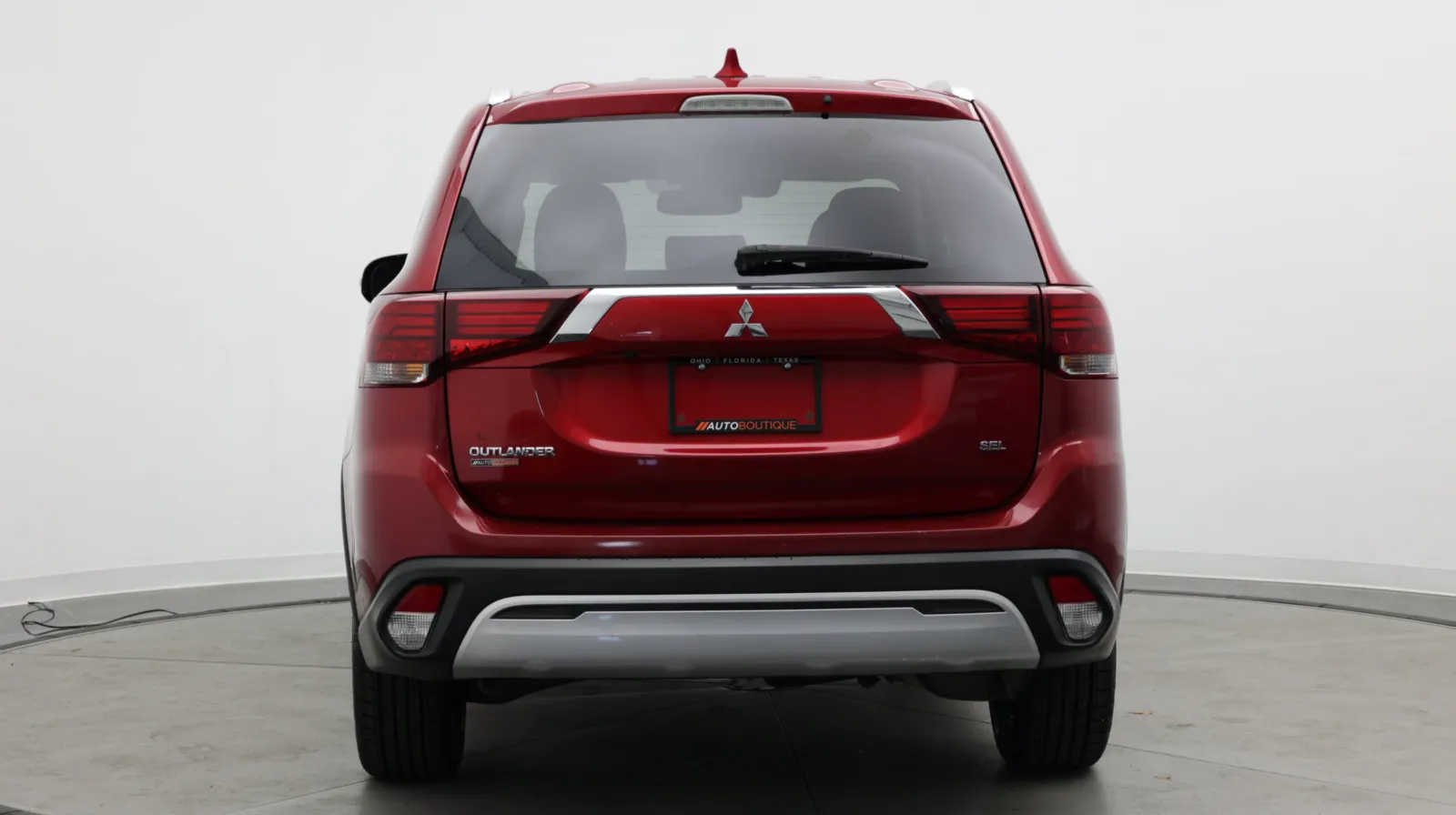 Mitsubishi Outlander photo 6