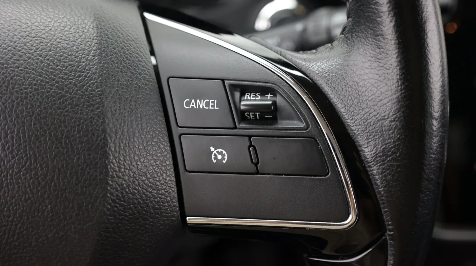 Mitsubishi Outlander photo 25
