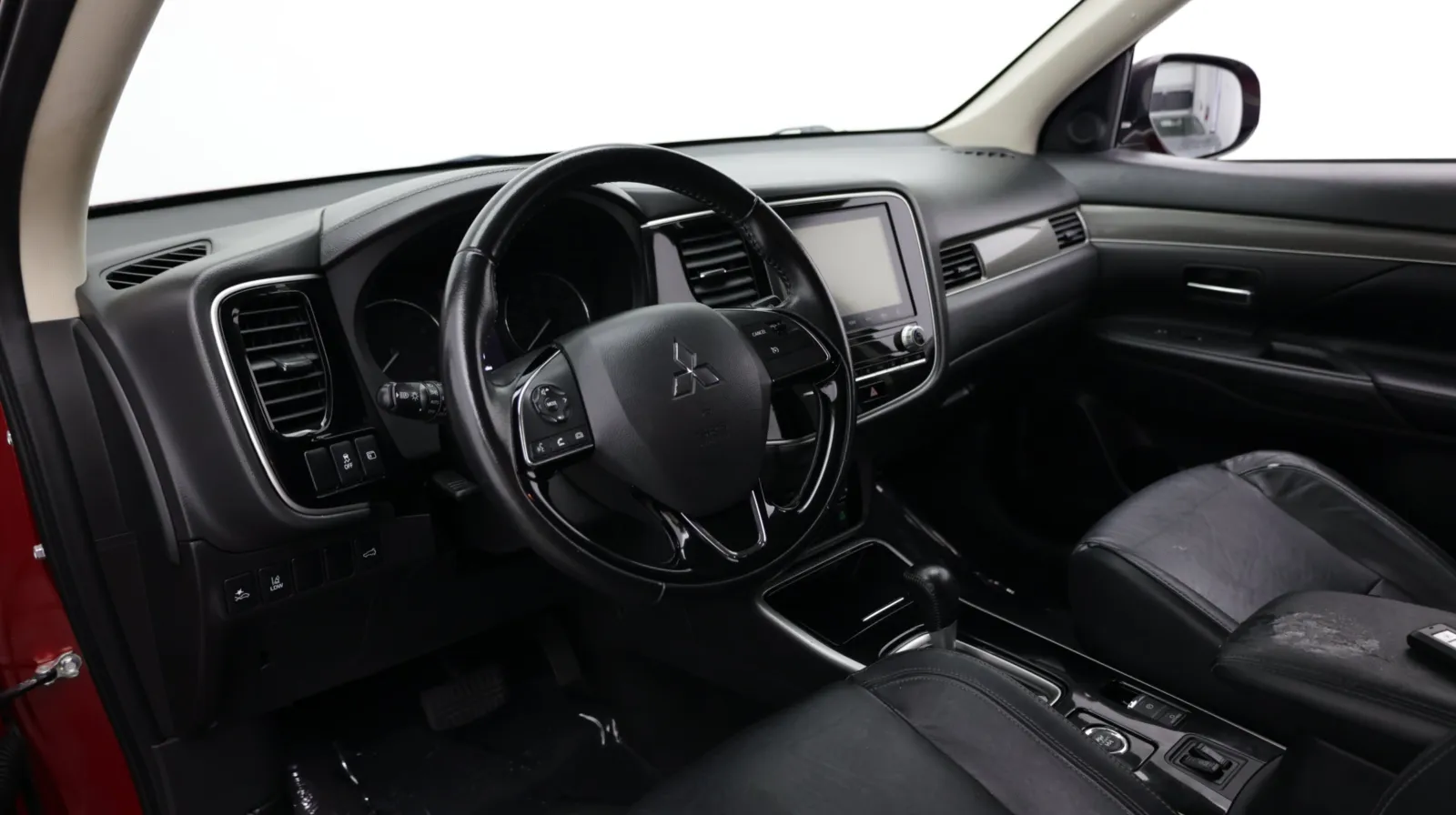Mitsubishi Outlander photo 11