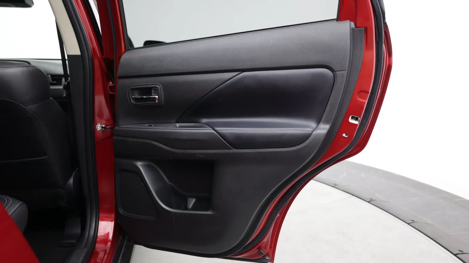 Mitsubishi Outlander photo 34