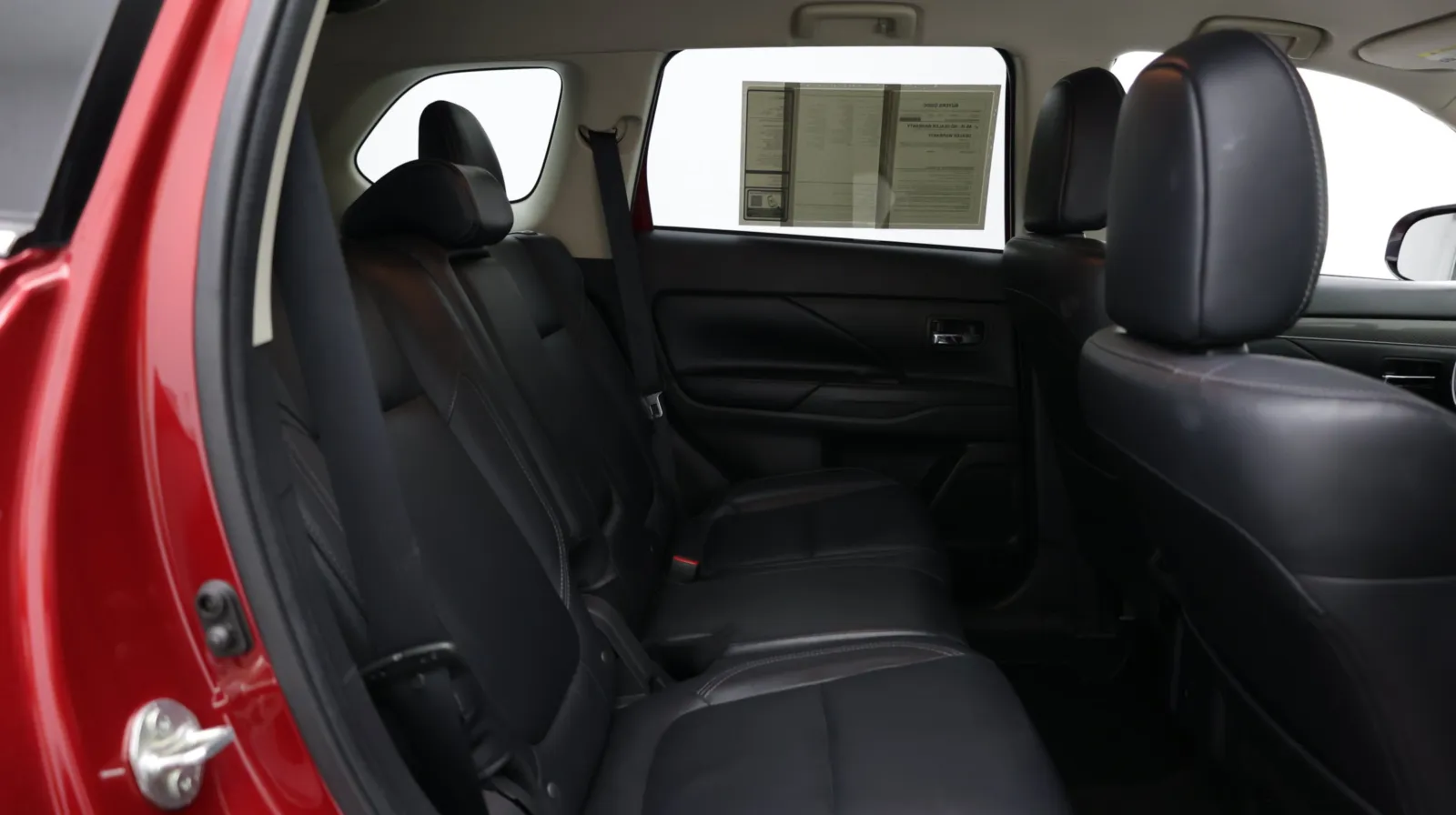 Mitsubishi Outlander photo 35