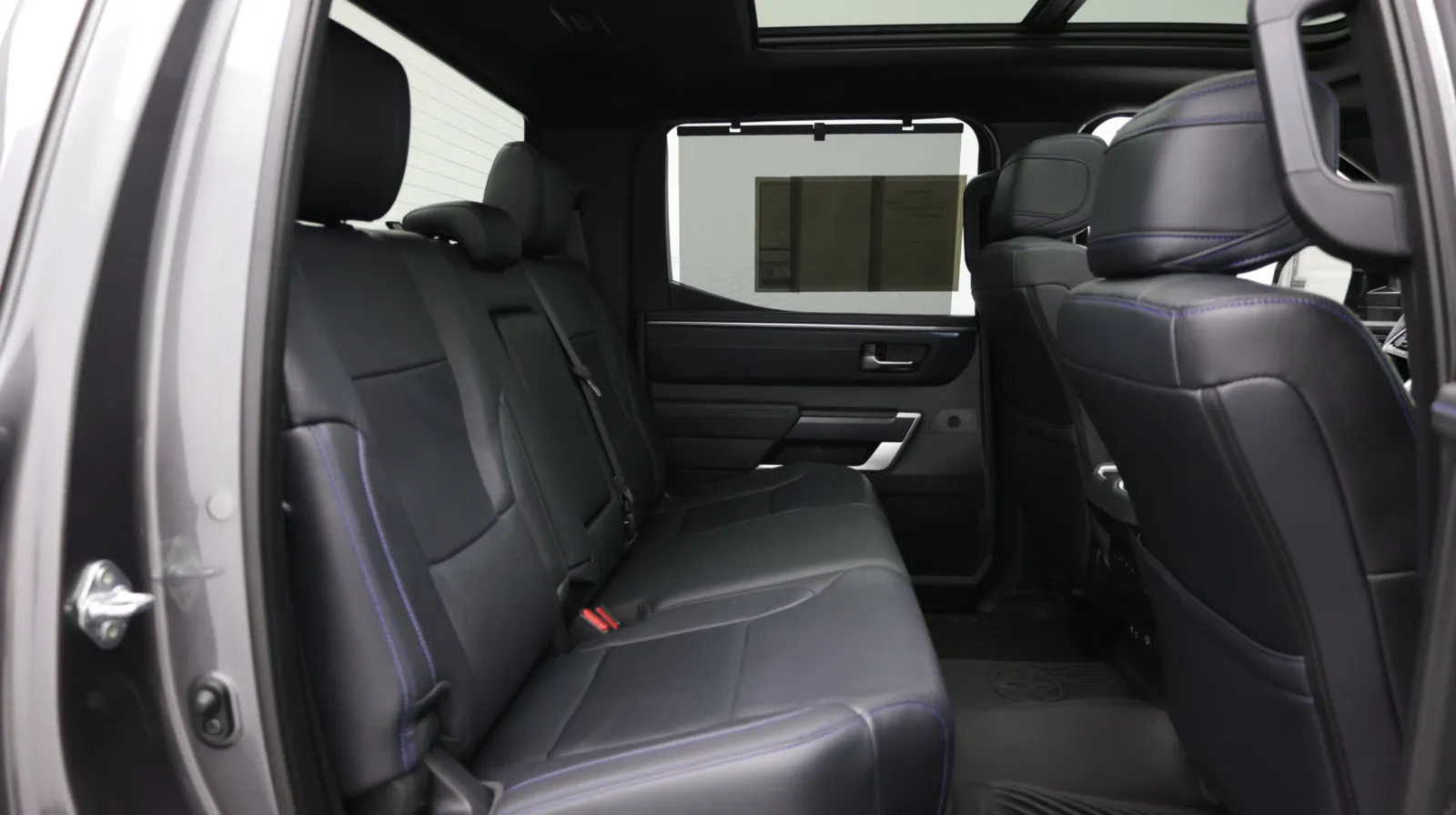 Toyota Tundra photo 40