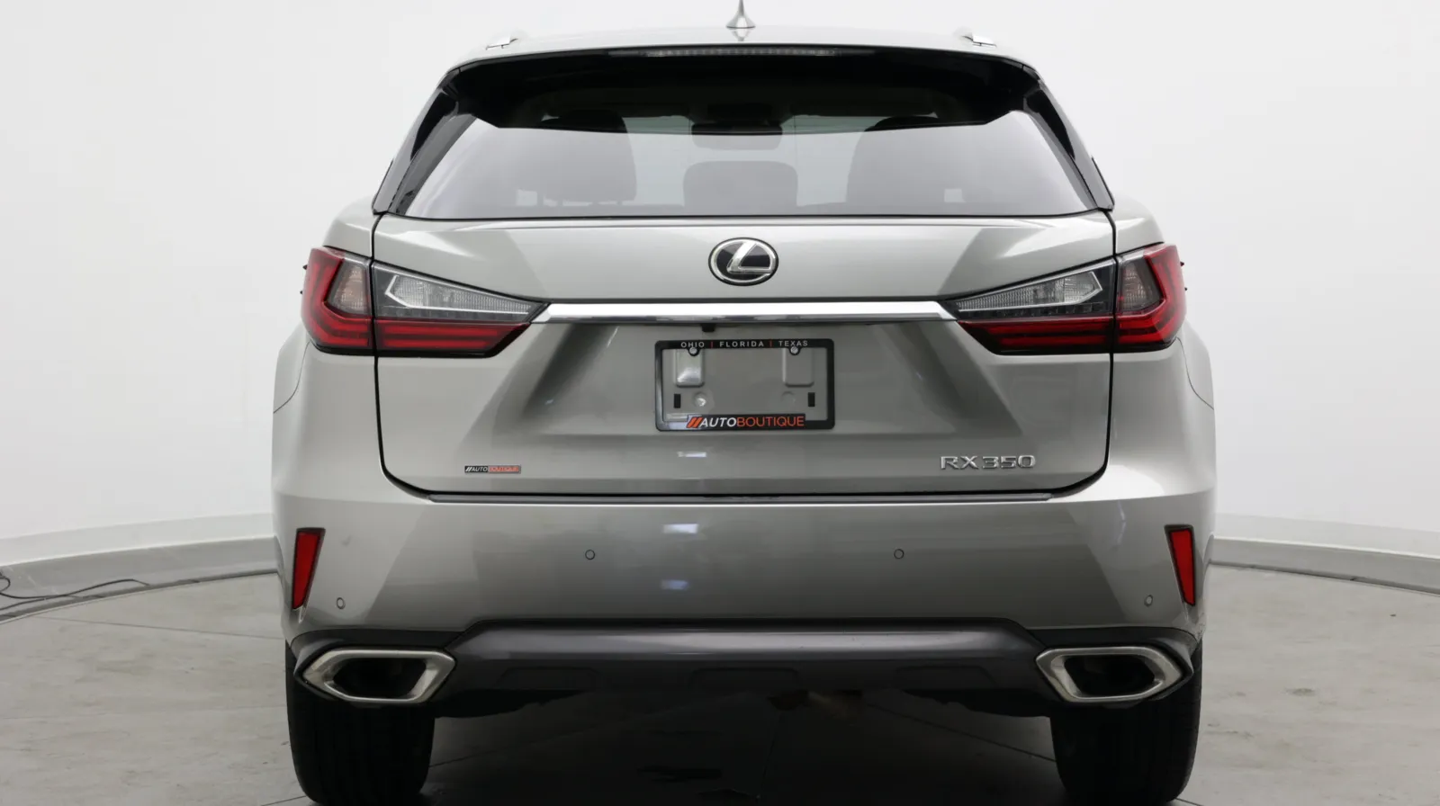Lexus RX photo 9