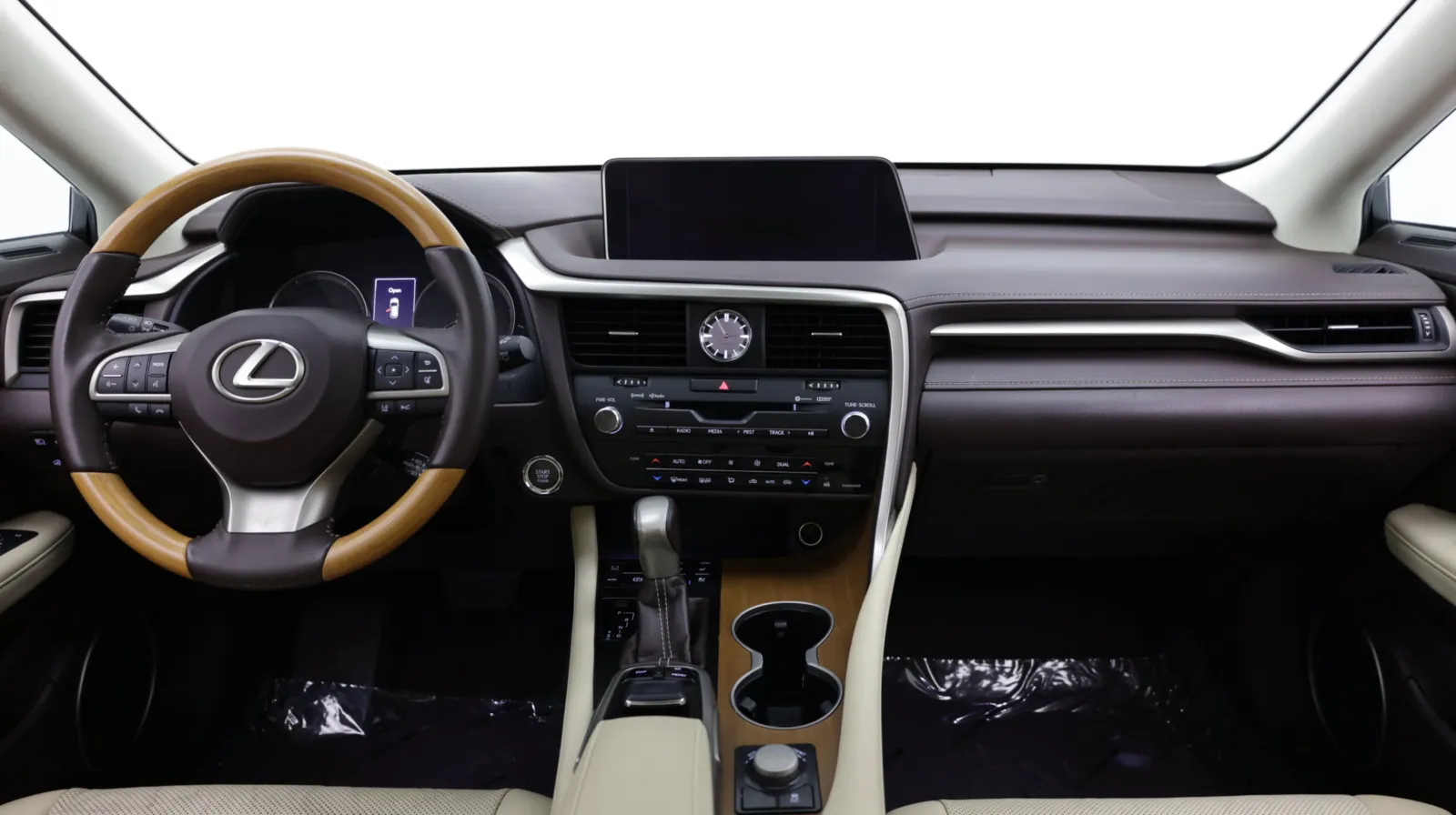 Lexus RX photo 35