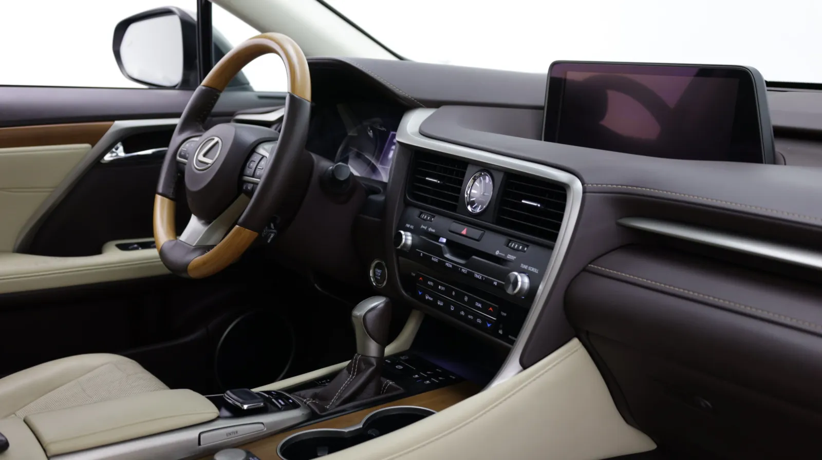 Lexus RX photo 42