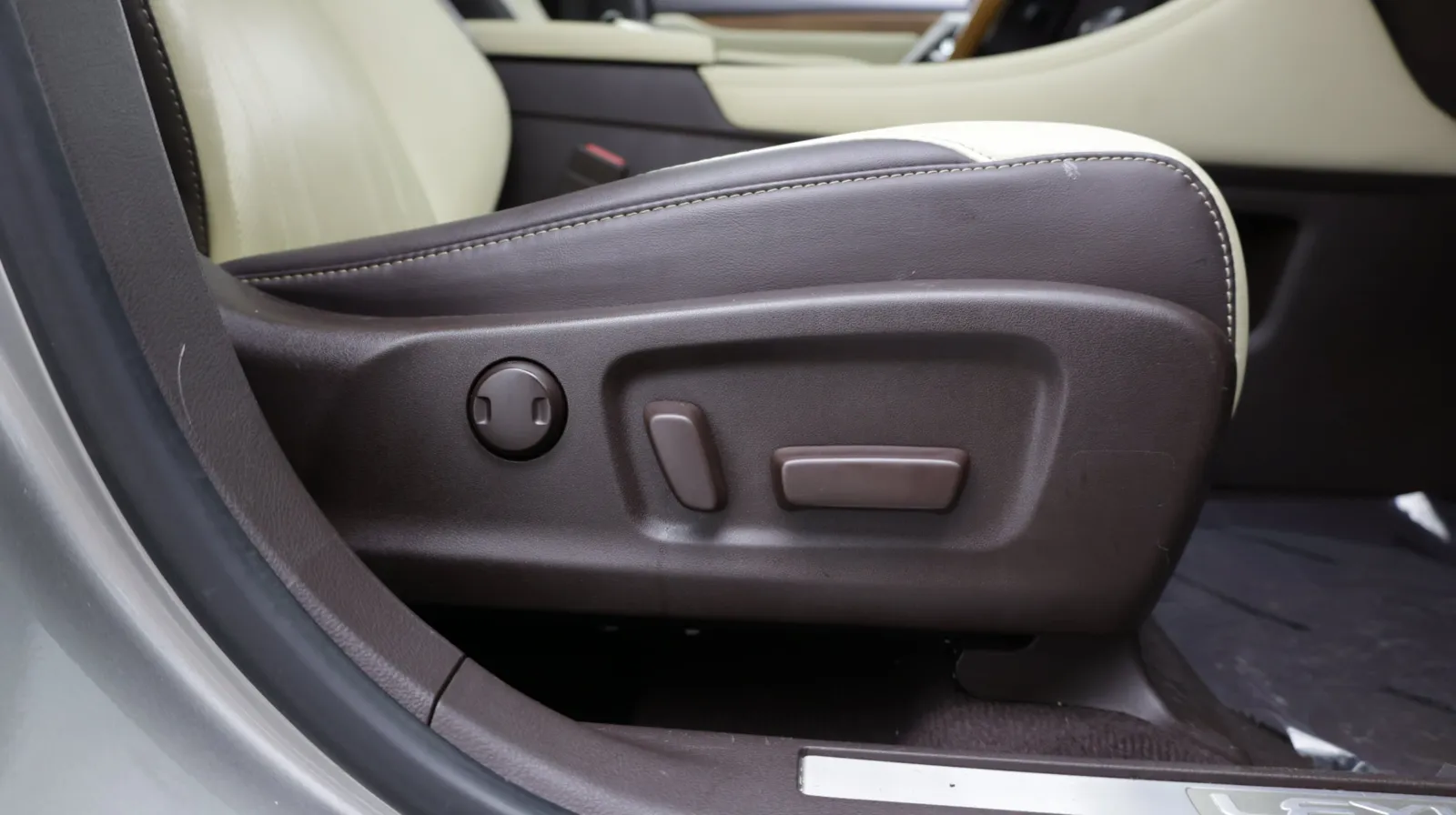 Lexus RX photo 43