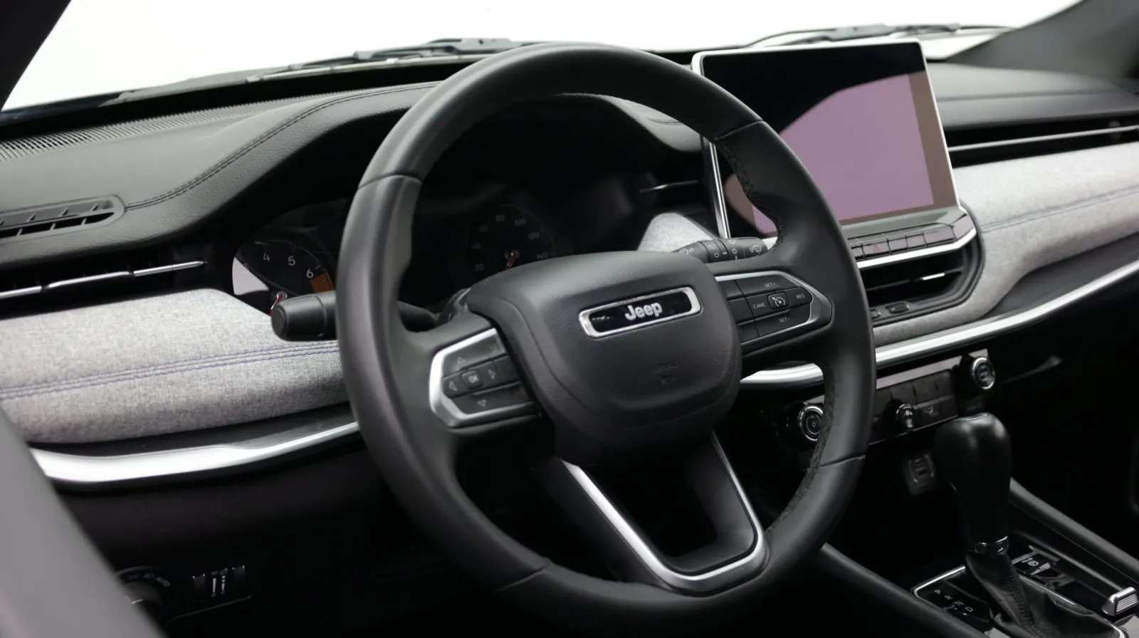 Jeep Compass photo 10