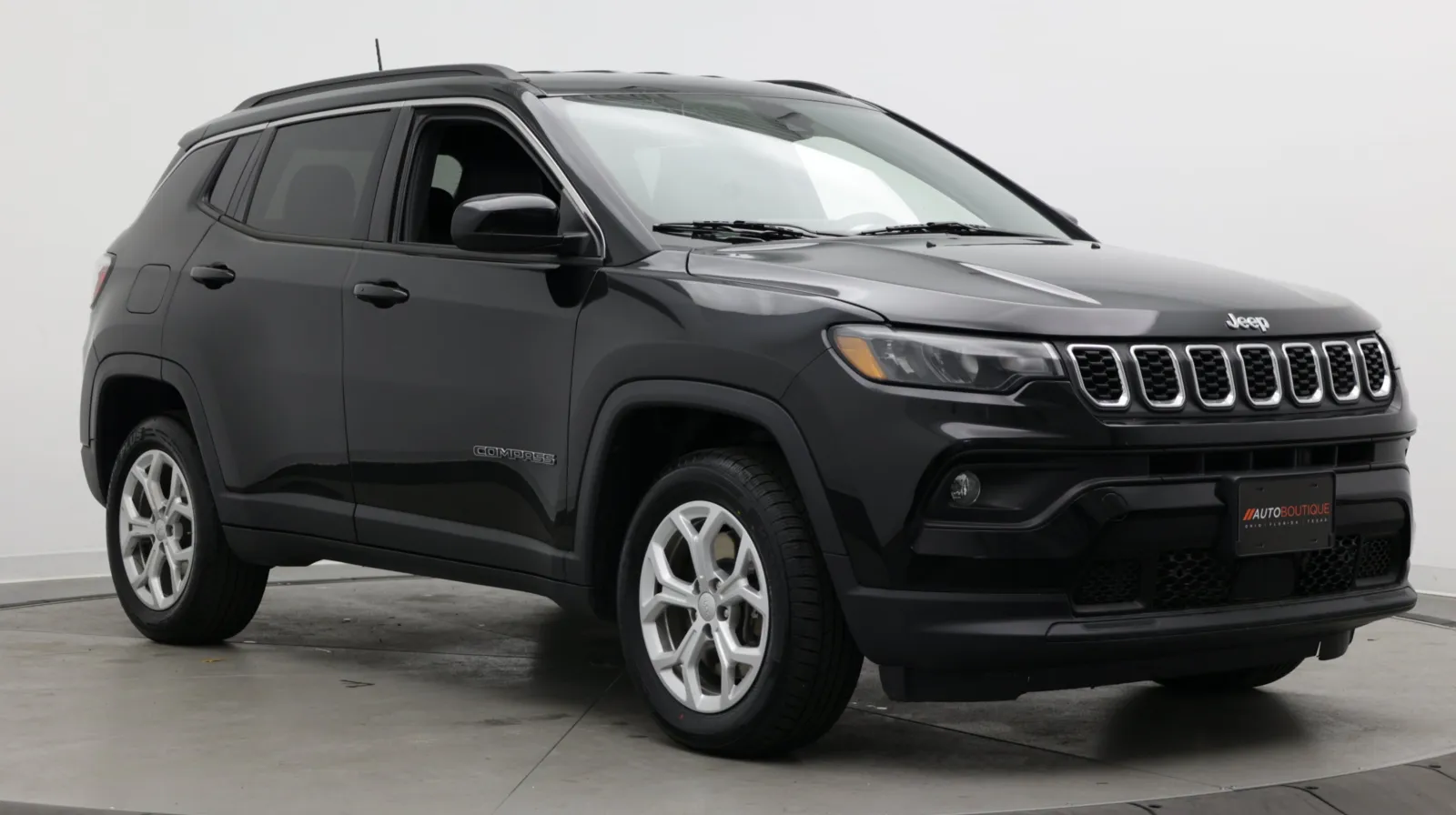 Jeep Compass photo 3