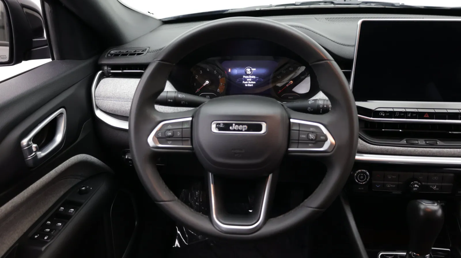 Jeep Compass photo 27