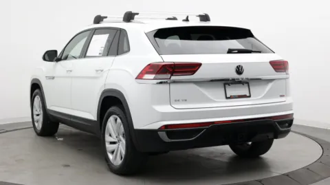 More photos of 2023 Volkswagen Atlas Cross Sport 3.6L V6 SE w/Technology at Auto Boutique Florida, FL