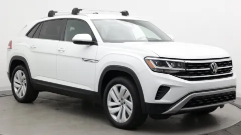 Another view of 2023 Volkswagen Atlas Cross Sport 3.6L V6 SE w/Technology for sale in Jacksonville, FL at Auto Boutique Florida