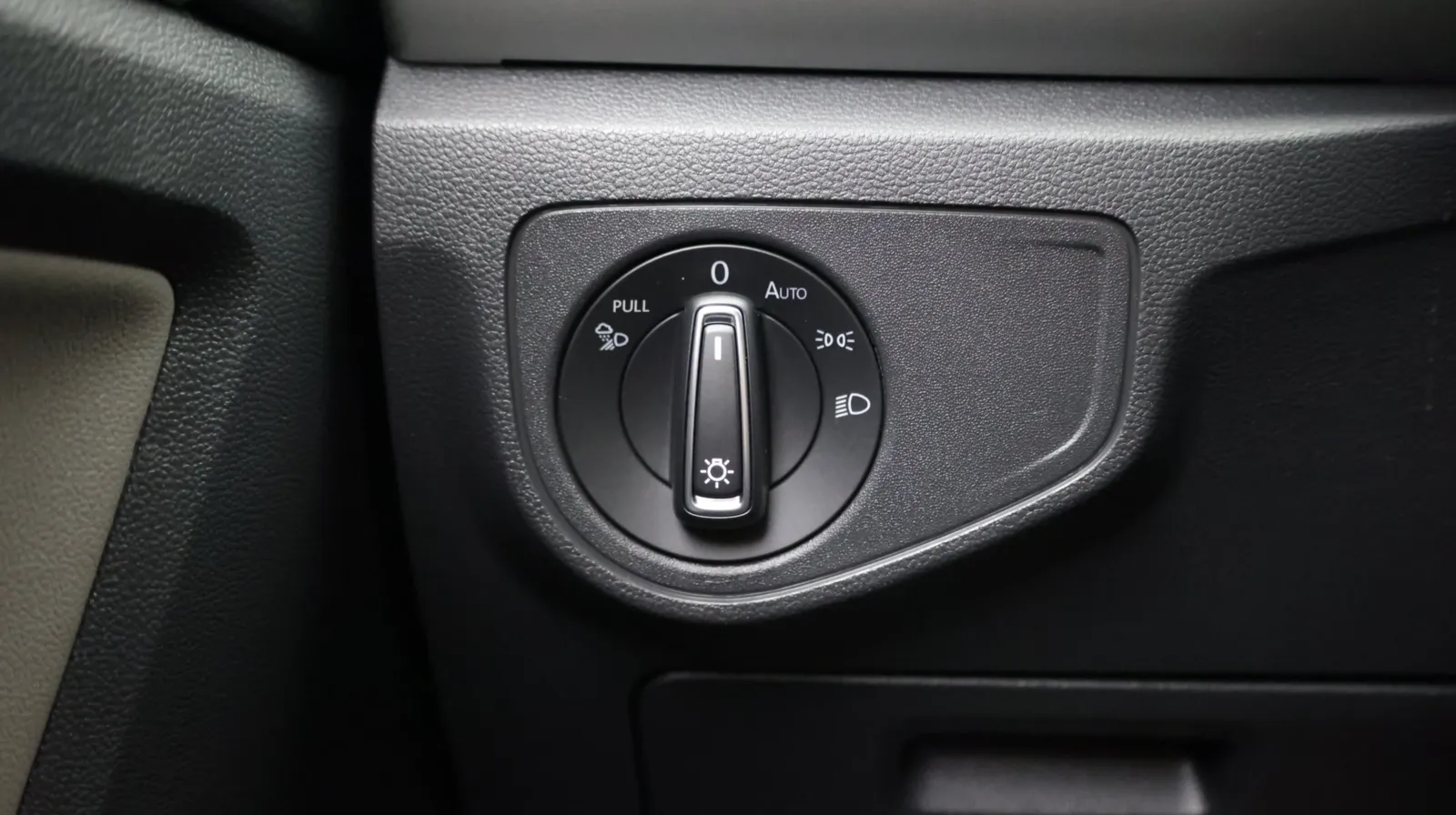 Volkswagen Atlas Cross Sport photo 20