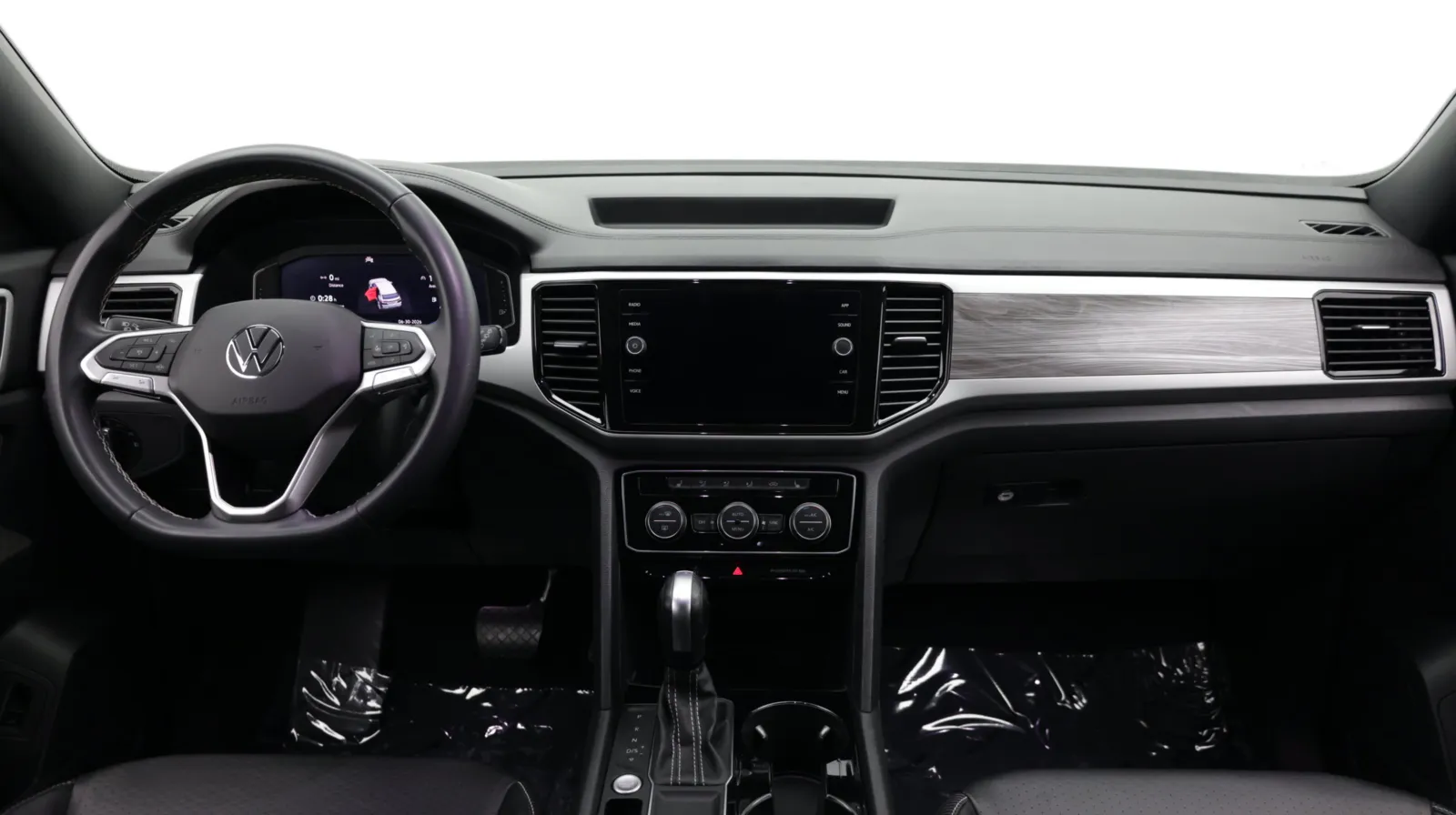 Volkswagen Atlas Cross Sport photo 25