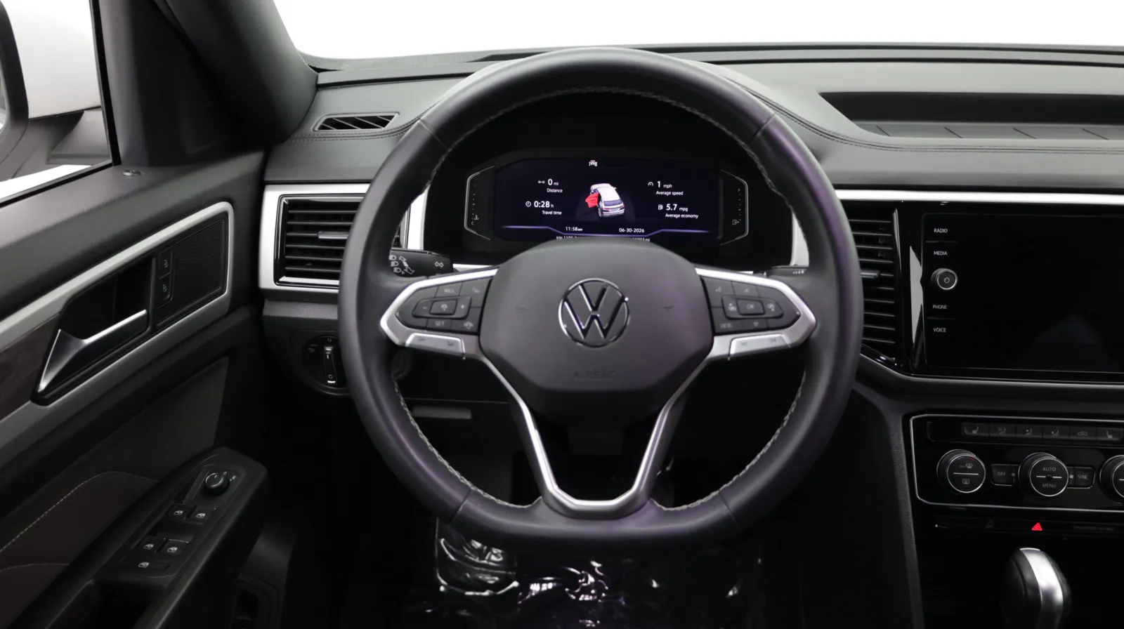 Volkswagen Atlas Cross Sport photo 23