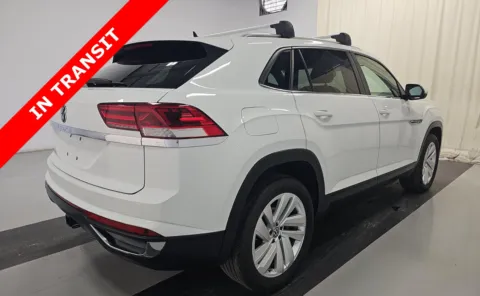 More photos of 2023 Volkswagen Atlas Cross Sport 3.6L V6 SE w/Technology at Auto Boutique Florida, FL