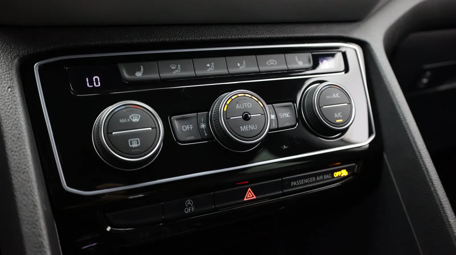 Volkswagen Atlas Cross Sport photo 15