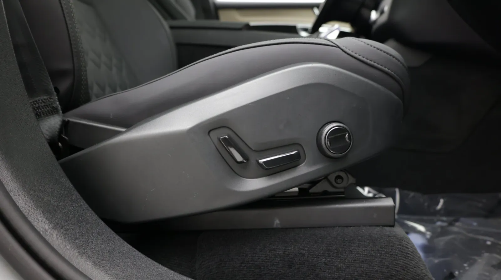 Volvo XC90 photo 42