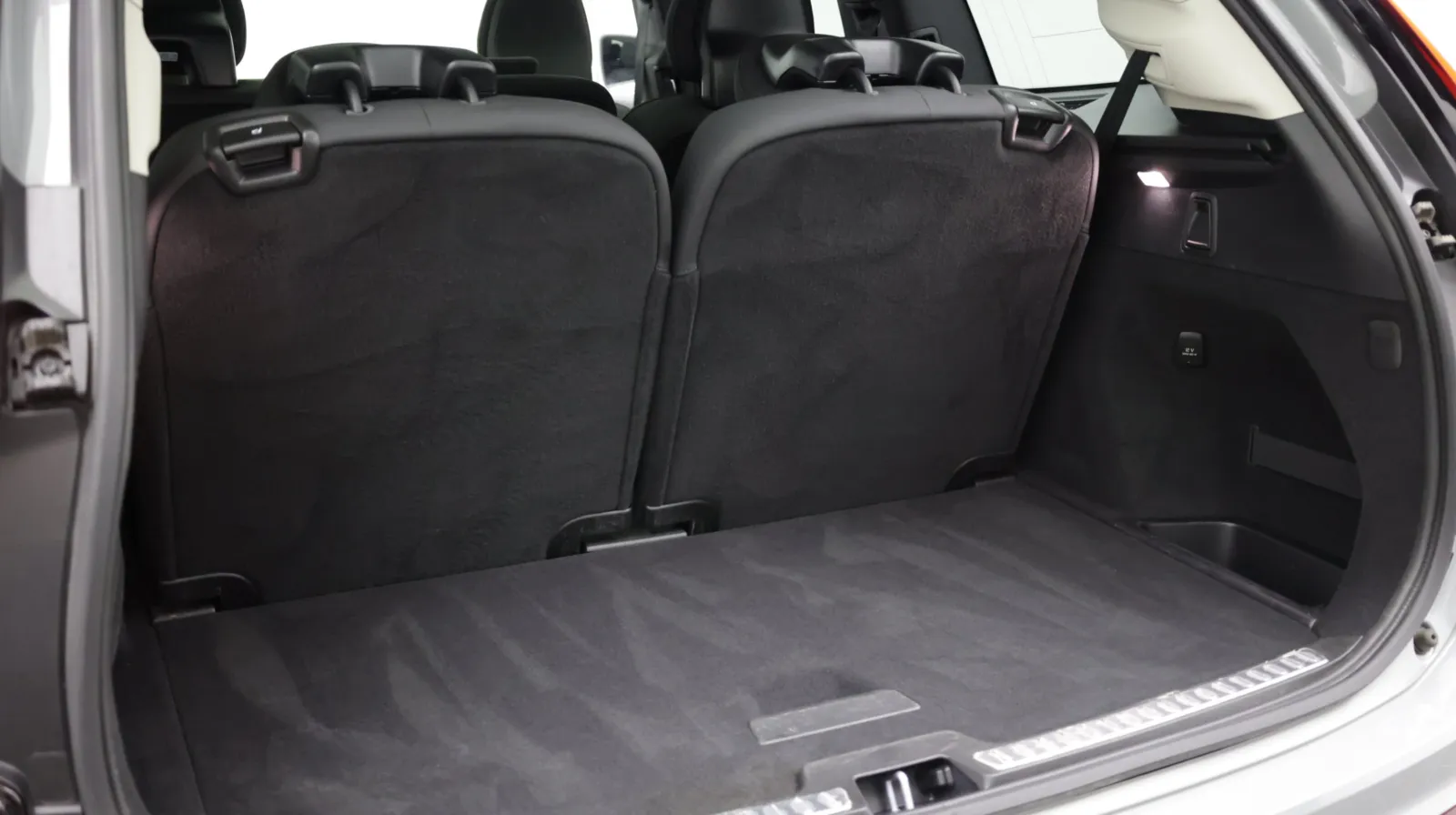 Volvo XC90 photo 35