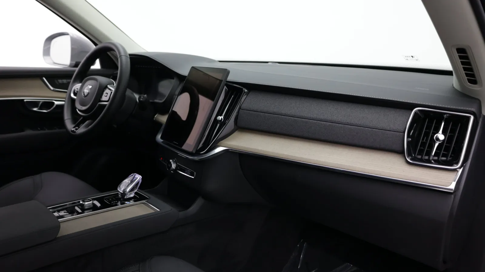 Volvo XC90 photo 43