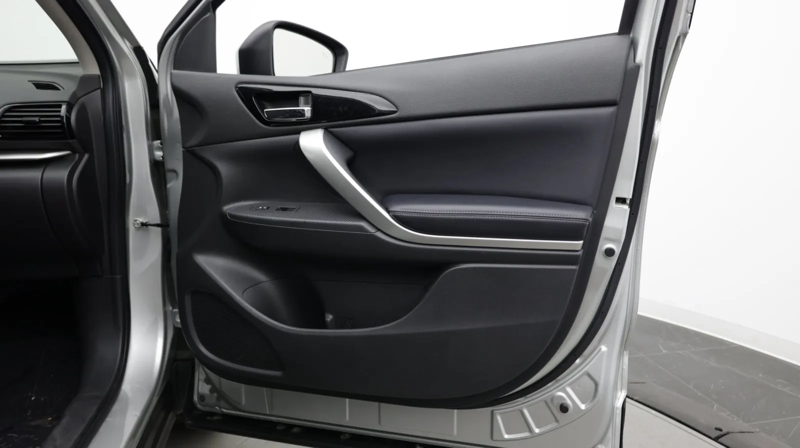 Mitsubishi Eclipse Cross photo 38