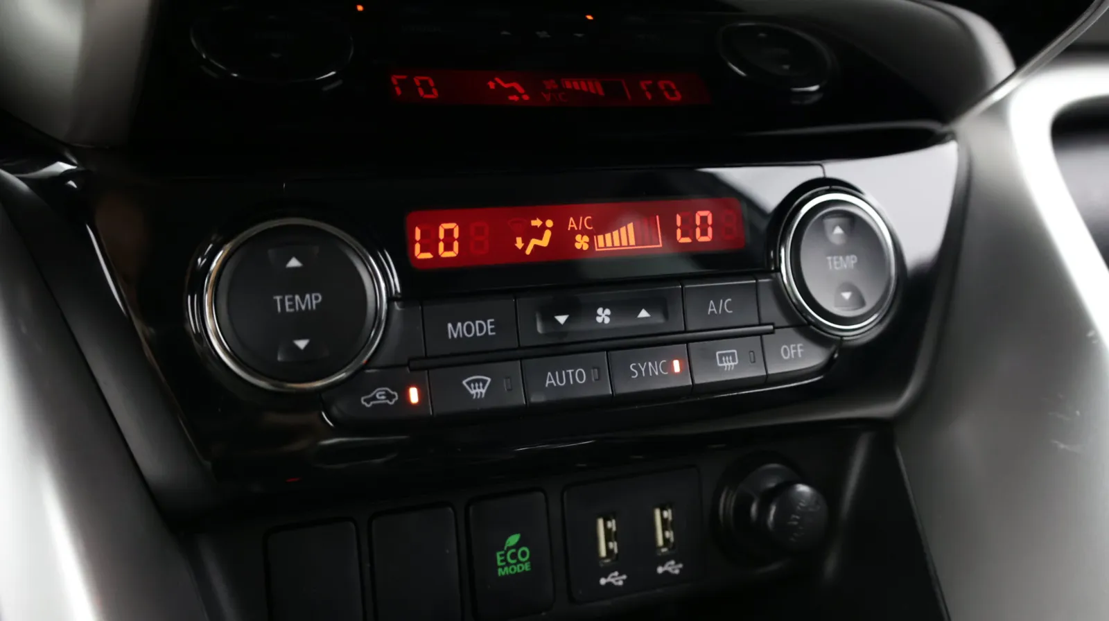 Mitsubishi Eclipse Cross photo 21
