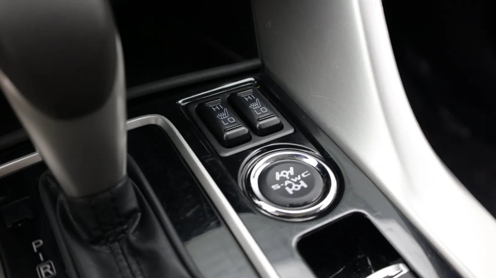 Mitsubishi Eclipse Cross photo 19