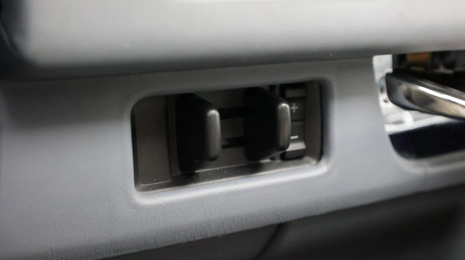 Lincoln Navigator photo 23