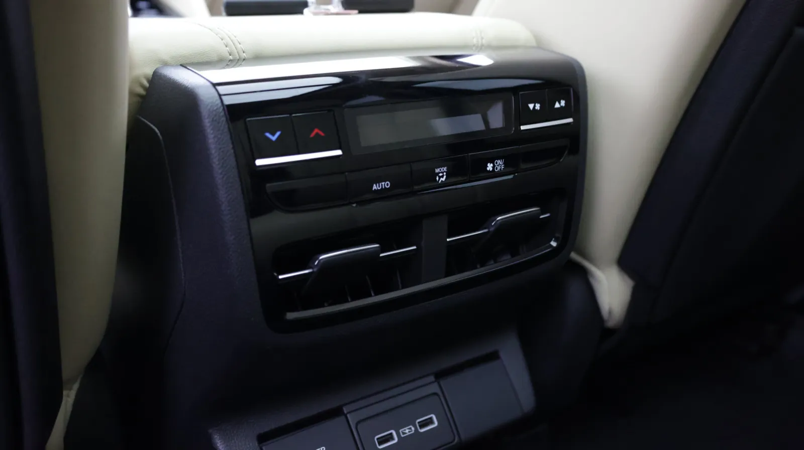 Acura MDX photo 35