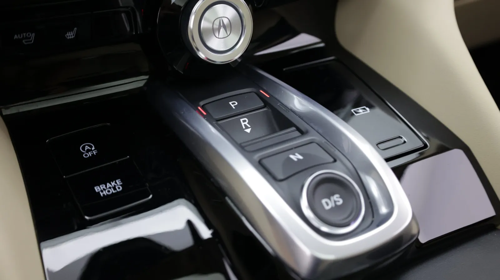 Acura MDX photo 24