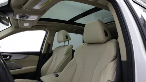 More photos of 2023 Acura MDX w/Technology Package at Auto Boutique Florida, FL