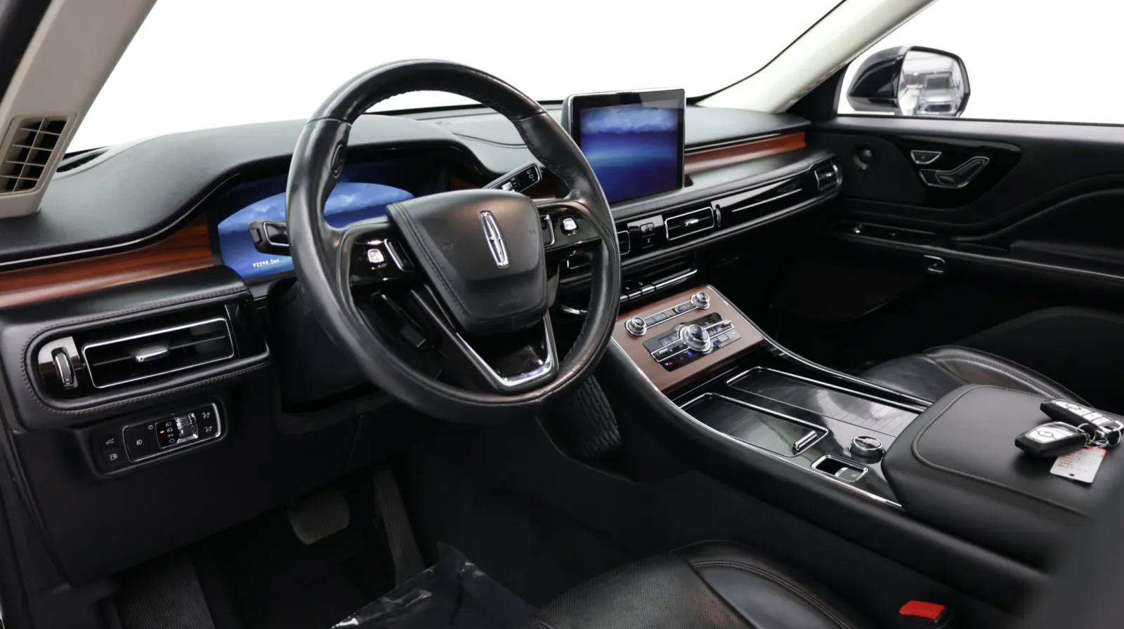 Lincoln Aviator photo 15