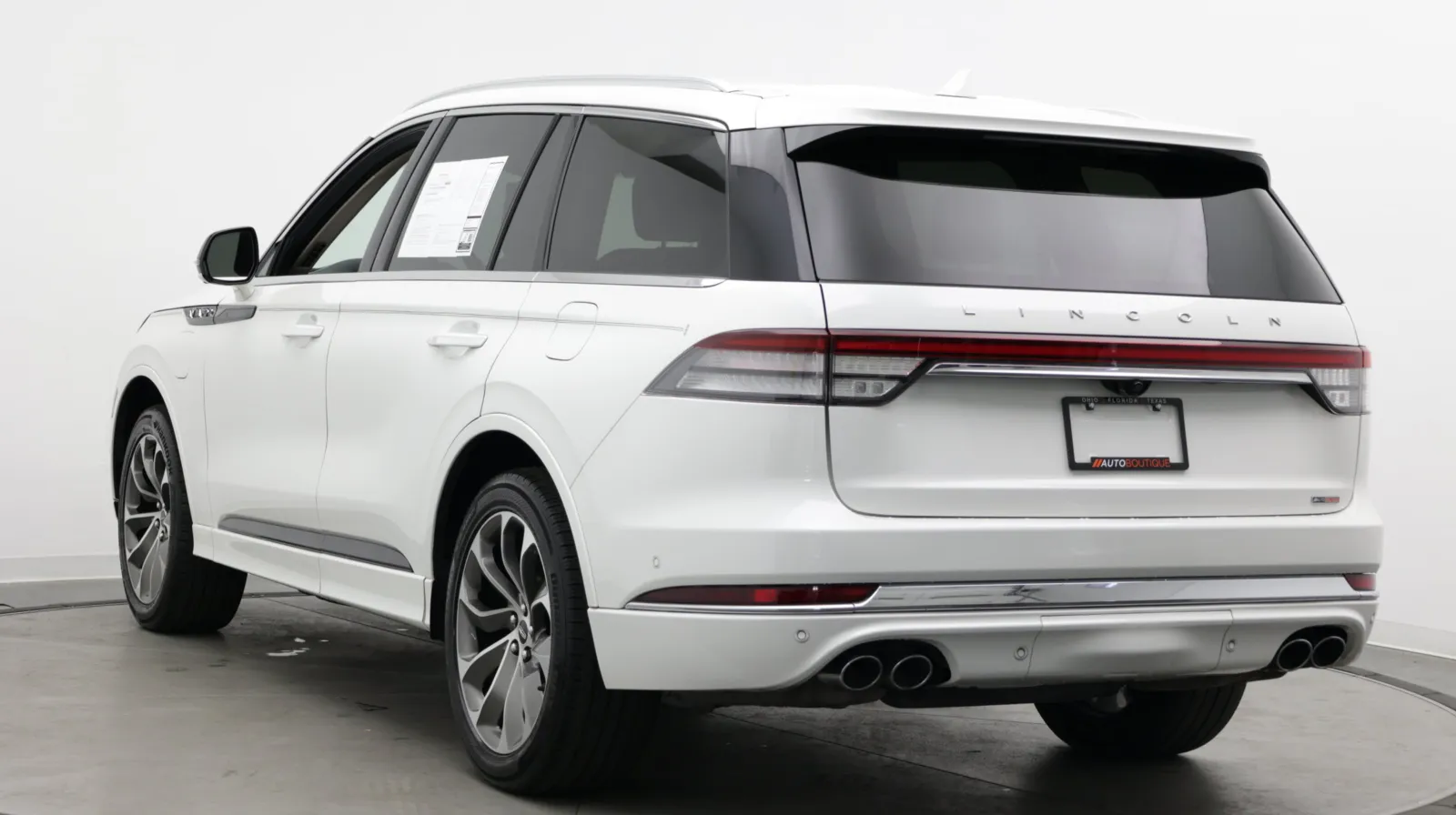 Lincoln Aviator photo 7
